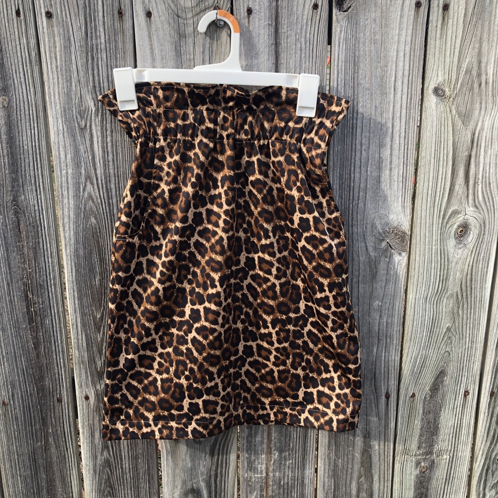 NWT H&M Leopard Paperbag Mini Skirt